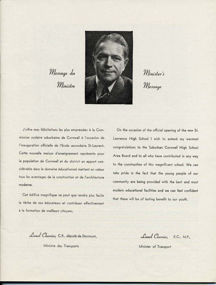 Reproduction de la septi&egrave;me page de Souvenir, l&middot;album de l&middot;inauguration officielle de l&middot;&Eacute;cole secondaire St-Laurent de Cornwall (Ontario), comprenant le message de Lionel Chevrier, ministre des Transports du Canada et d&eacute;put&eacute; de Stormont, lors de l&middot;inauguration de l&middot;&eacute;cole, juin 1951.