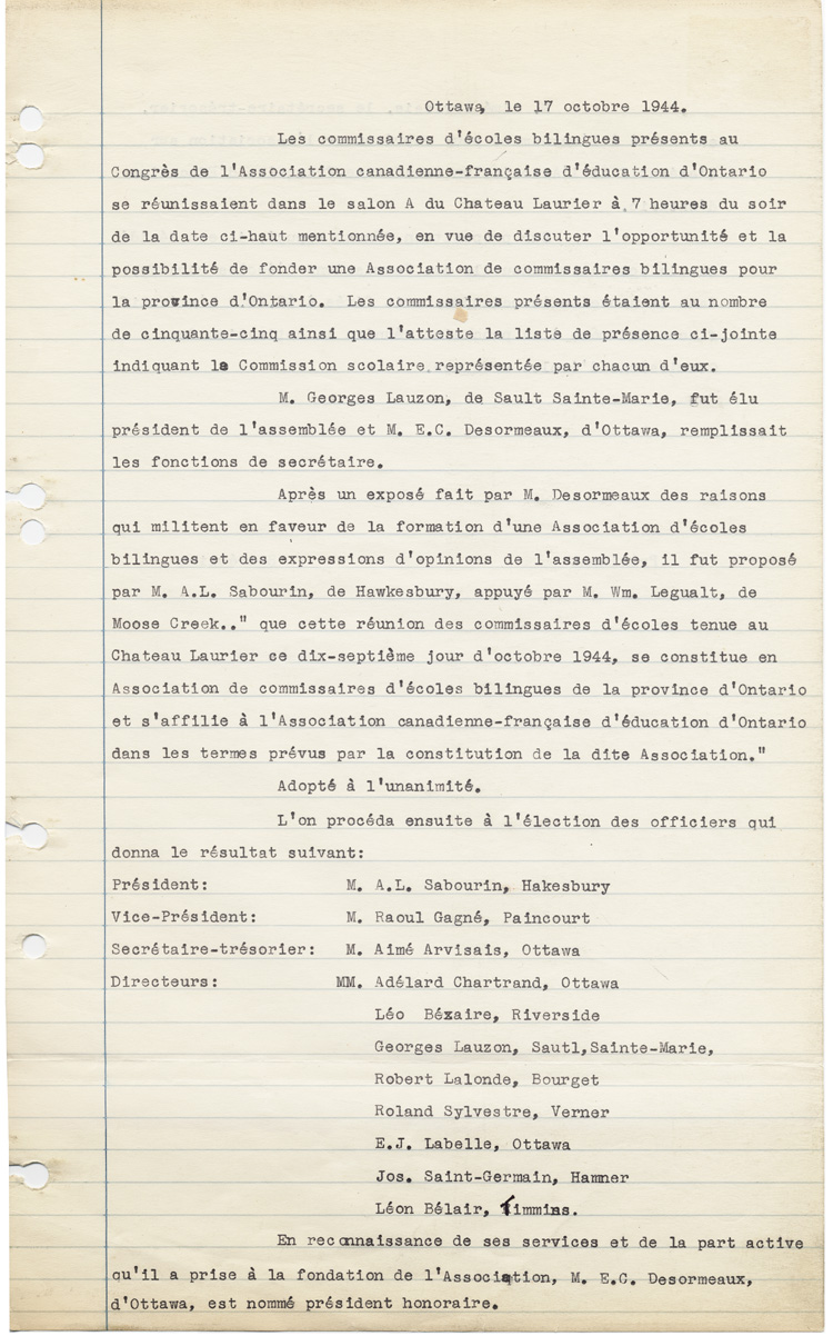 Reproduction de la premi&egrave;re page d’un extrait du proc&egrave;s-verbal de l’Association des commissaires des &eacute;coles bilingues de l’Ontario (ACEBO), 17 octobre 1944.