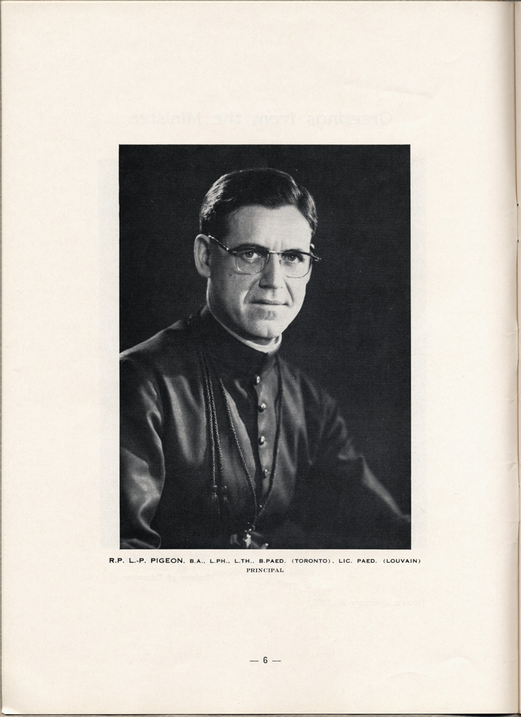 Reproduction d’une photographie du p&egrave;re L&eacute;o-Paul Pigeon o.m.i., principal de l’&Eacute;cole normale de l’Universit&eacute; d’Ottawa de 1955 &agrave; 1972, ca 1957.