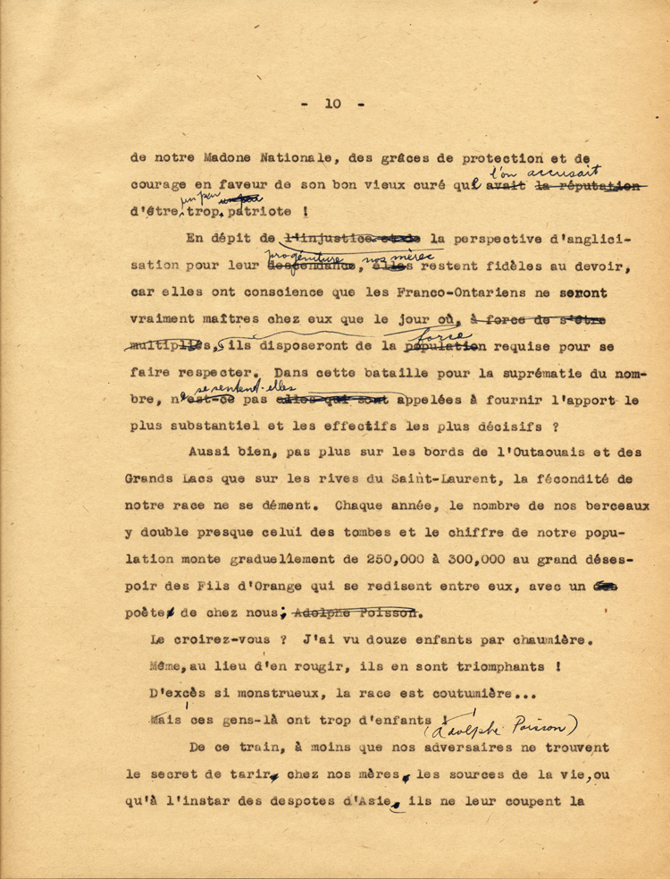 Reproduction de la dixi&egrave;me page du texte de la conf&eacute;rence du p&egrave;re Arthur Joyal, o.m.i., directeur du secr&eacute;tariat de l’Association canadienne-fran&ccedil;aise d’&eacute;ducation d’Ontario, portant sur la participation des femmes &agrave; la r&eacute;sistance franco-ontarienne pendant le R&egrave;glement XVII, au banquet de la F&eacute;d&eacute;ration des femmes canadiennes-fran&ccedil;aises, mai 1935.
