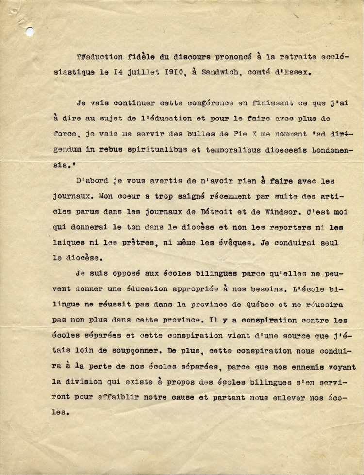 Reproduction de la premi&egrave;re page de la Traduction fid&egrave;le du discours prononc&eacute; [par Mgr Michael Francis Fallon] &agrave; la retraite eccl&eacute;siastique, le 14 juillet 1910, &agrave; Sandwich, comt&eacute; d’Essex, par L.A. (Lucien-Alexandre) Beaudoin, pr&ecirc;tre, cur&eacute; de Walkerville (Ontario), asserment&eacute; devant le juge de Paix Chas. J. Montreuil, 30 septembre 1910.