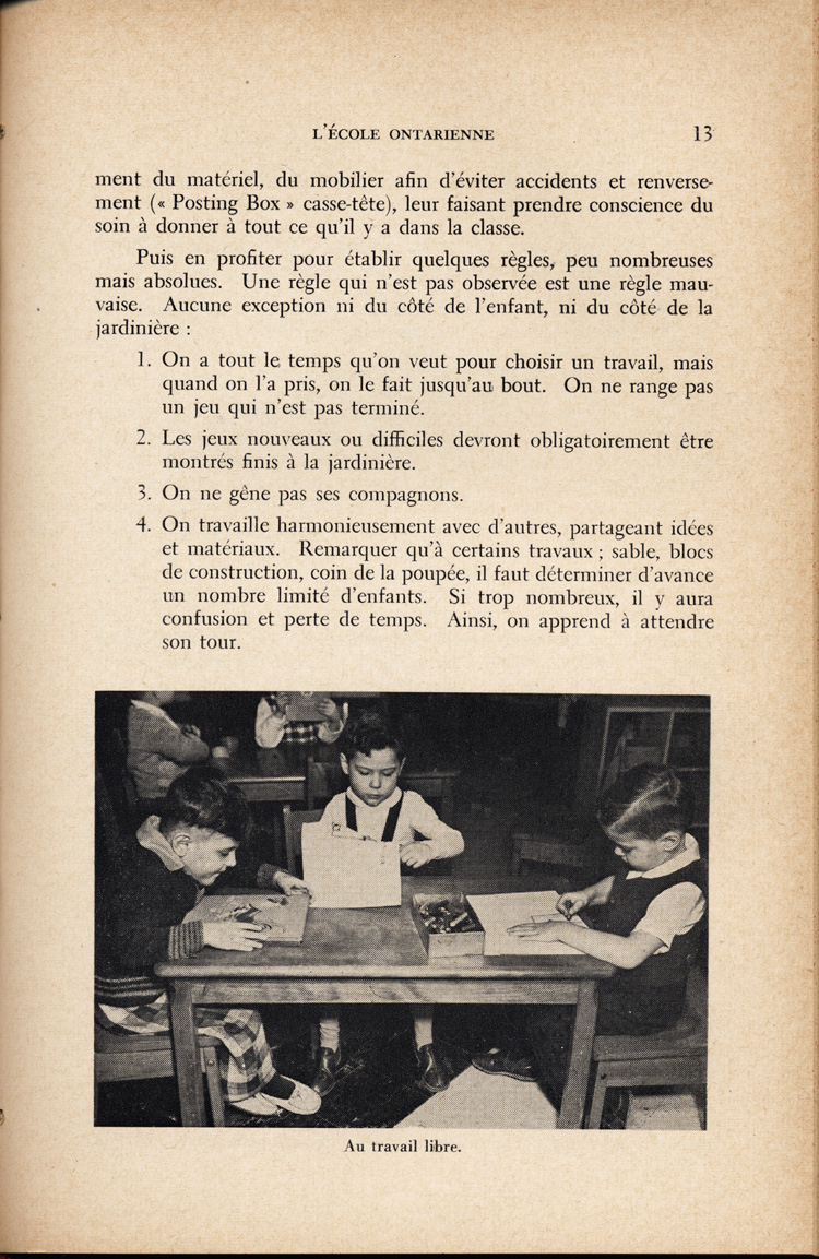 Reproduction de la treizi&egrave;me page du quatri&egrave;me num&eacute;ro du treizi&egrave;me volume de la revue p&eacute;dagogique L’&eacute;cole ontarienne, comprenant un article de Annette Joubarne intitul&eacute; Les habitudes &agrave; faire acqu&eacute;rir au jardin d’enfants, mars 1957.